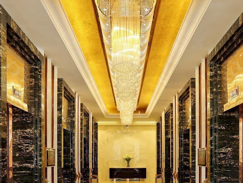 Jinjiang International Hotel Урумки Екстериор снимка